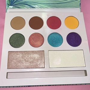 Laura Sanchez Moods Eyeshadow Palette